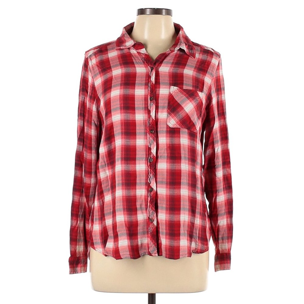 Universal Thread Red Plaid Button Down Top Size M